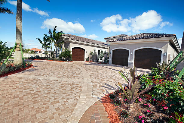 Professional Driveway Pavers in Leslie, MI