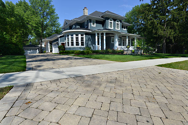 Best Asphalt Driveway Pavers in Leslie, MI